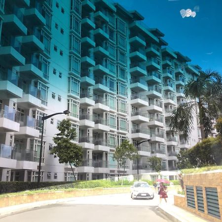Condo At Parkside Villas Across The Airport Manila Dış mekan fotoğraf